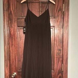 🔥🔥🔥 Express pleated Dress